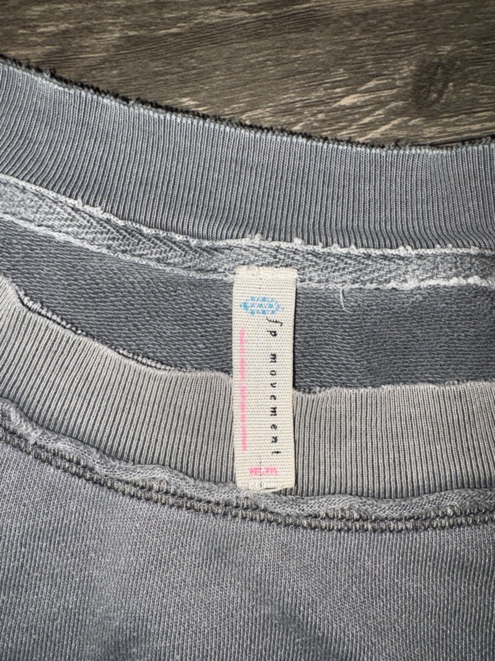 Free People Movement Metti Crew Sweatshirt Distressed Pullover Size medium - Picture 4 of 6